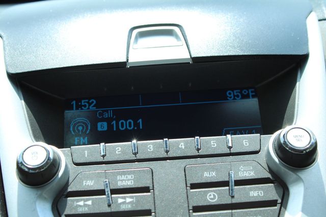 2013 Chevrolet Equinox FWD 4dr LS - 23073942 - 16