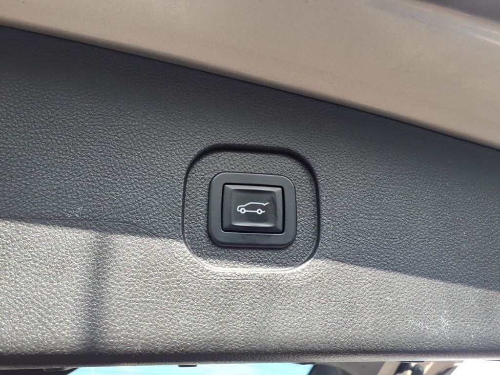 2013 Chevrolet Equinox FWD 4dr LTZ - 22989150 - 18