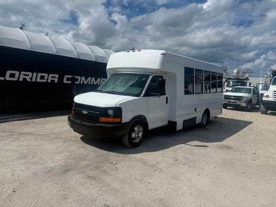 2013 Chevrolet Express 14 Passenger Shuttle Bus
