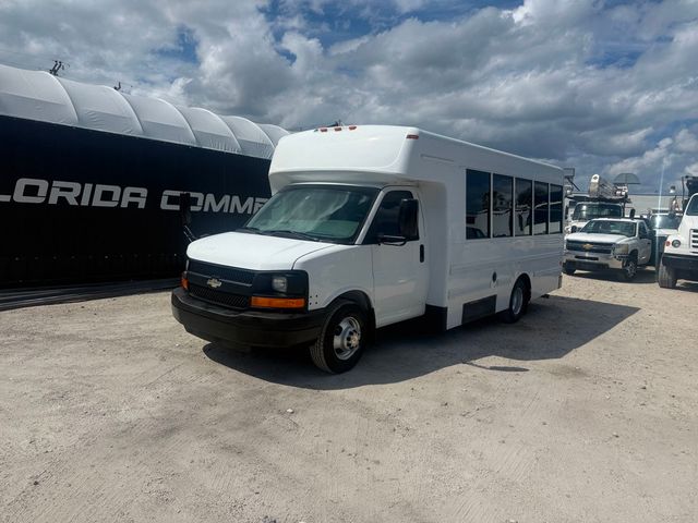 2013 Chevrolet Express 14 Passenger Shuttle Bus 3500 Van 159 - 23017168 - 0