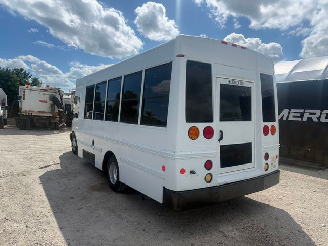 2013 Chevrolet Express 14 Passenger Shuttle Bus 3500 Van 159 - 23017168 - 2