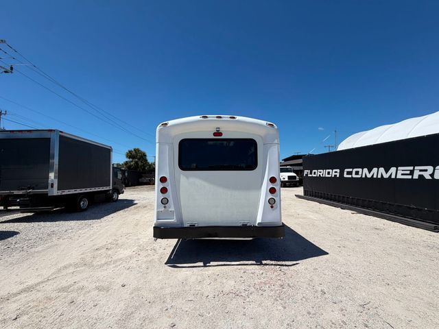 2013 Chevrolet Express 23 Passenger Shuttle Bus 4500 Van 159 - 23018740 - 3