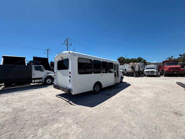 2013 Chevrolet Express 23 Passenger Shuttle Bus 4500 Van 159 - 23018740 - 4
