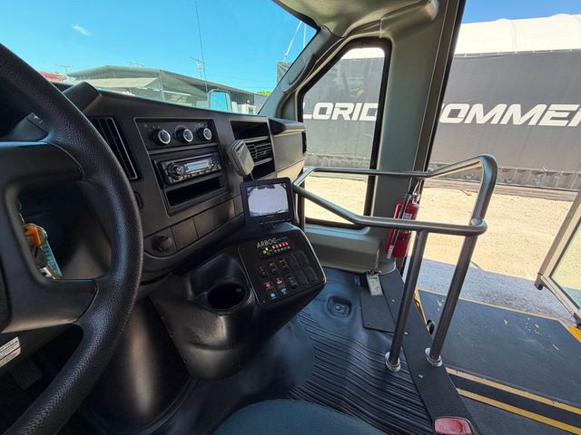 2013 Chevrolet Express 23 Passenger Shuttle Bus 4500 Van 159 - 23018740 - 8