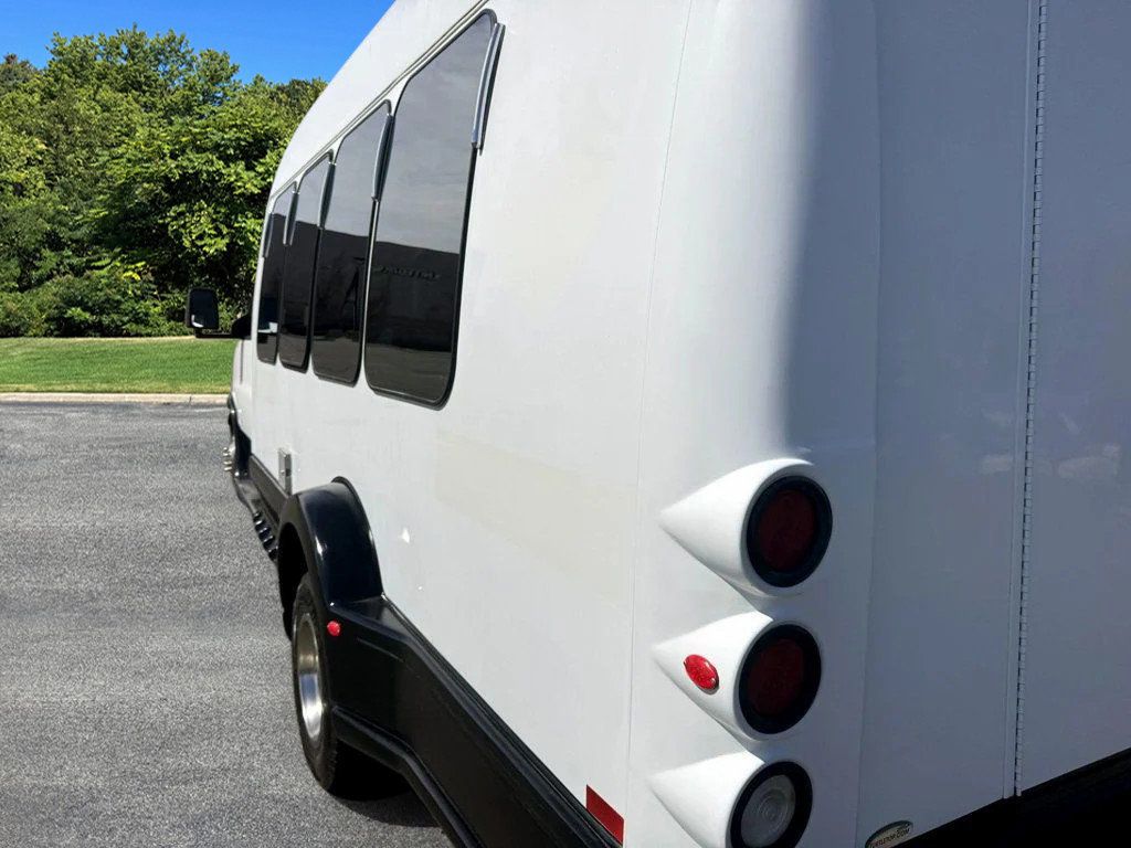 2013 Chevrolet Express 3500 TurtleTop VanTerra Shuttle Bus For Students Tours Charters Activity & Church Transport - 22990662 - 11