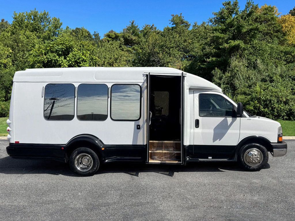2013 Chevrolet Express 3500 TurtleTop VanTerra Shuttle Bus For Students Tours Charters Activity & Church Transport - 22990662 - 2