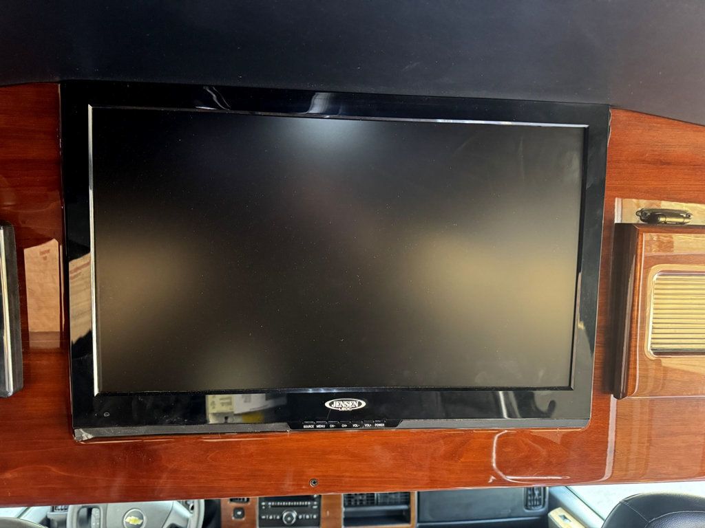 2013 Chevrolet Express 3500 TurtleTop VanTerra Shuttle Bus For Students Tours Charters Activity & Church Transport - 22990662 - 40