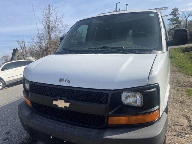 2013 Chevrolet Express Cargo Van RWD 1500 135" - 22986787 - 0