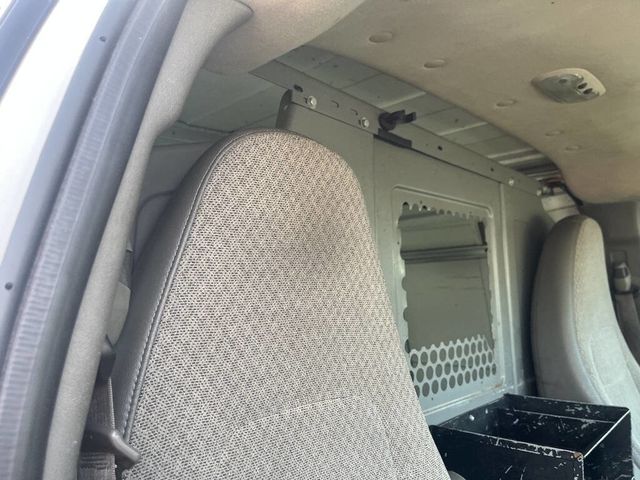 2013 Chevrolet Express Cargo Van RWD 1500 135" - 22986787 - 4