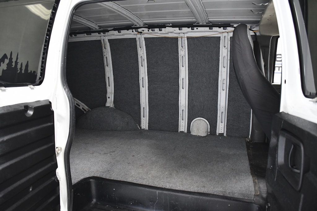 2013 Chevrolet Express Cargo Van RWD 1500 135" - 23083987 - 11