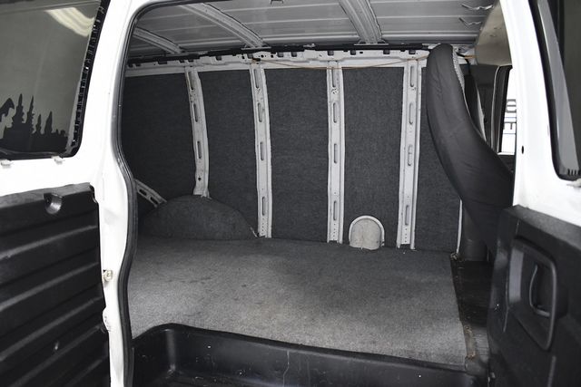 2013 Chevrolet Express Cargo Van RWD 1500 135" - 23083987 - 11