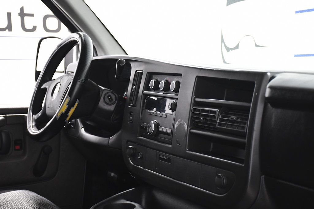 2013 Chevrolet Express Cargo Van RWD 1500 135" - 23083987 - 13