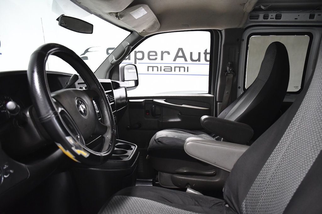 2013 Chevrolet Express Cargo Van RWD 1500 135" - 23083987 - 6