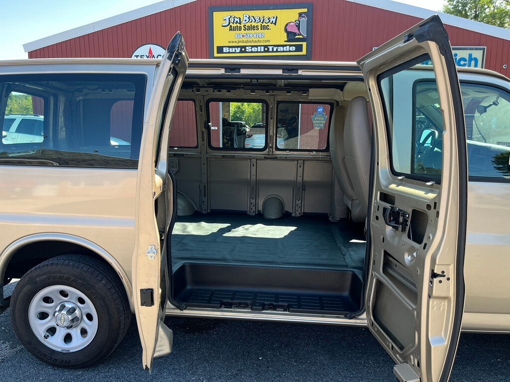 2013 Chevrolet Express Cargo Van RWD 1500 135" - 22572737 - 37