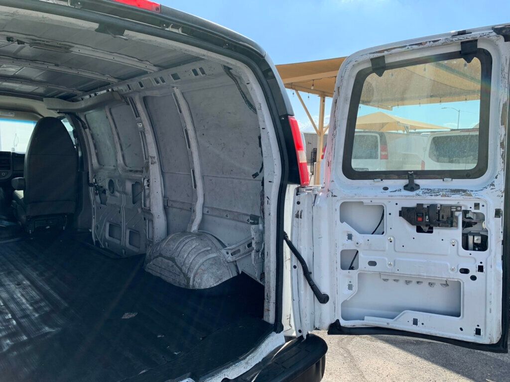 2013 Chevrolet Express Cargo Van photo 8