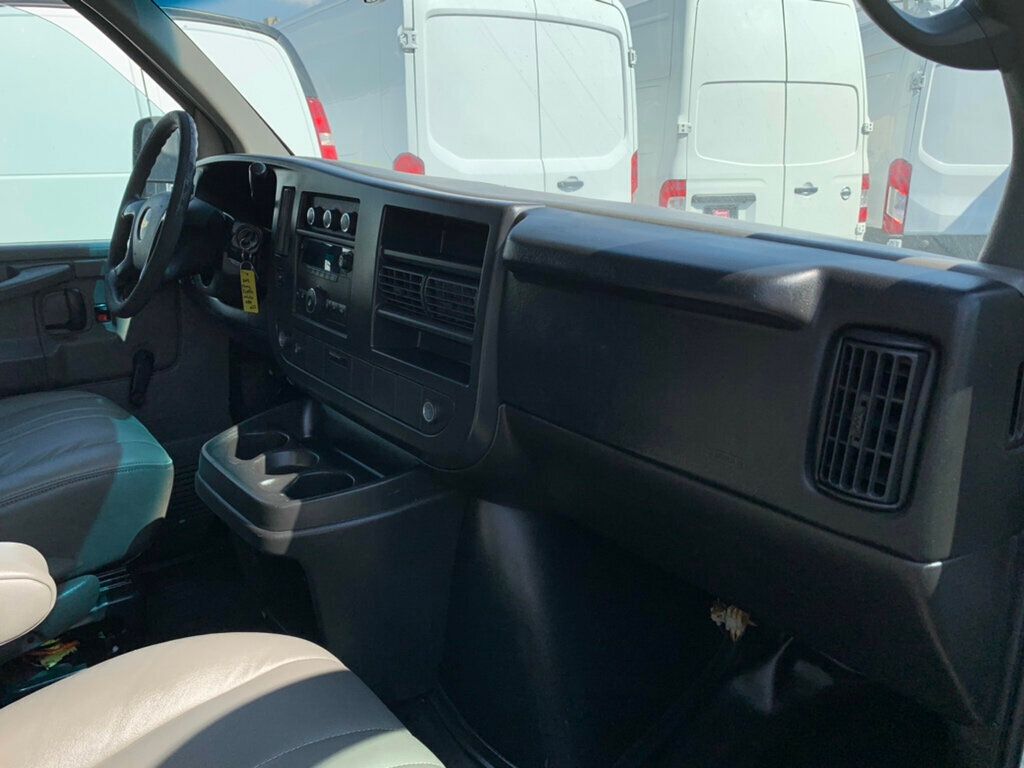 2013 Chevrolet Express Cargo Van photo 25