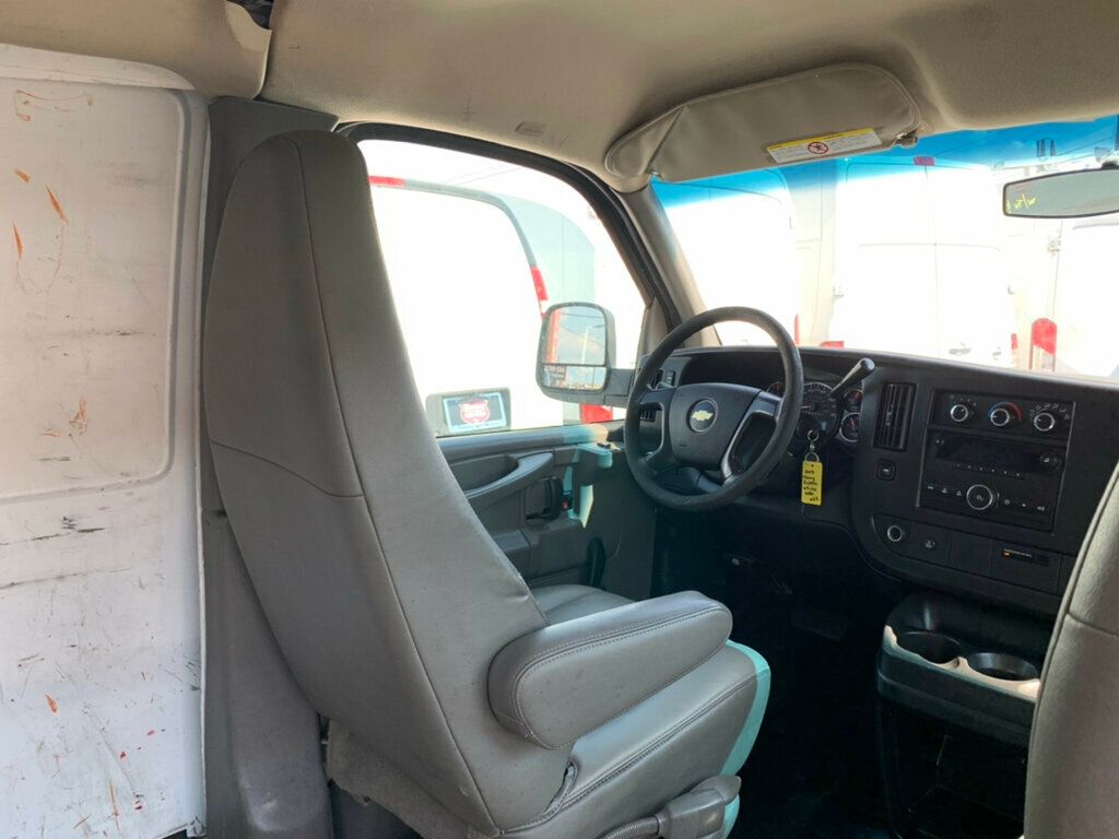 2013 Chevrolet Express Cargo Van photo 5