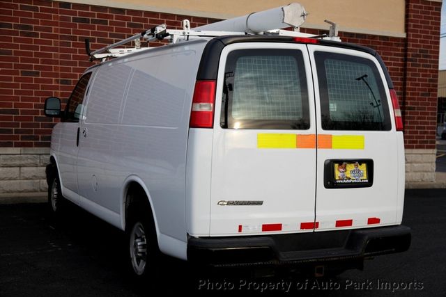 2013 Chevrolet Express Cargo Van RWD 2500 135" - 22981580 - 15