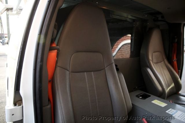 2013 Chevrolet Express Cargo Van RWD 2500 135" - 22981580 - 26