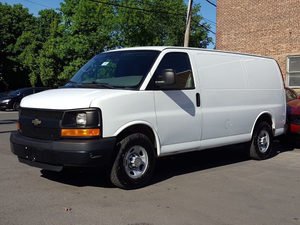 2013 chevy shops express 2500 for