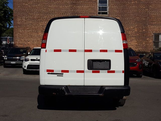 2013 Chevrolet Express Cargo Van RWD 2500 135" - 18958384 - 4