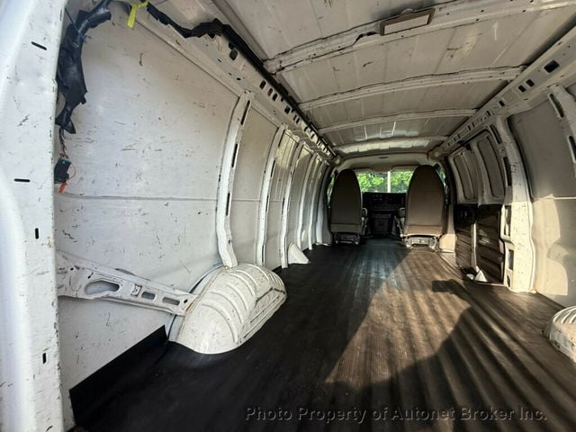 2013 Chevrolet Express Cargo Van RWD 2500 155" - 23062361 - 21