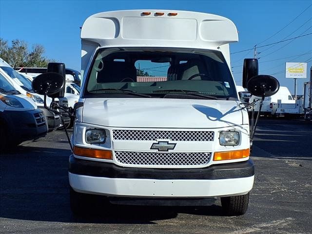 2013 Chevrolet Express Commercial Cutaway 3500 Van 139" - 22770069 - 9