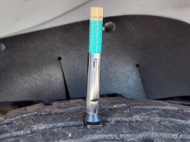 2013 Chevrolet Express Commercial Cutaway 3500 Van 139" - 22770069 - 35