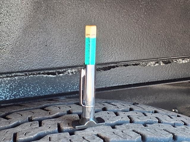 2013 Chevrolet Express Commercial Cutaway 3500 Van 139" - 22770069 - 39