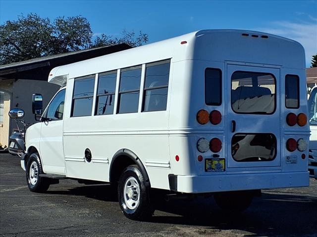 2013 Chevrolet Express Commercial Cutaway 3500 Van 139" - 22770069 - 6