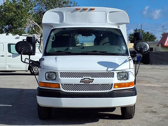 2013 Chevrolet Express Commercial Cutaway 3500 Van 139" - 22776601 - 9