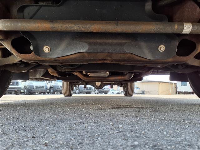 2013 Chevrolet Express Commercial Cutaway 3500 Van 139" - 22776601 - 34