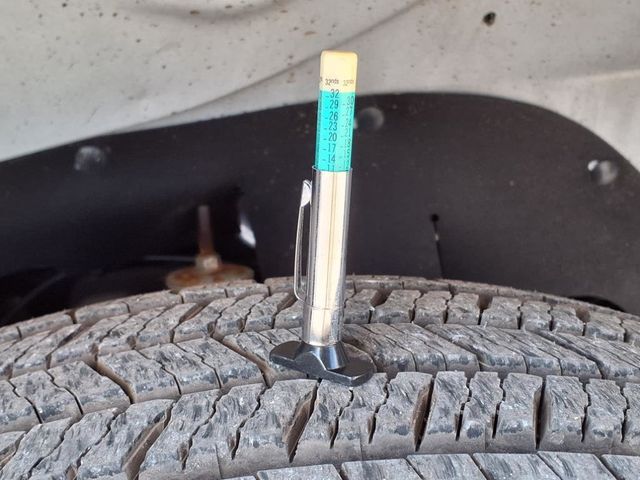 2013 Chevrolet Express Commercial Cutaway 3500 Van 139" - 22776601 - 36