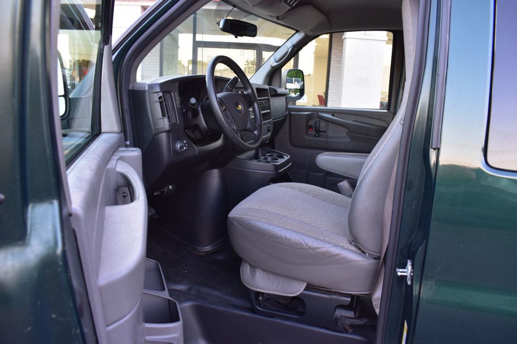 2013 Chevrolet Express Passenger RWD 3500 155" LS w/1LS - 23024996 - 13