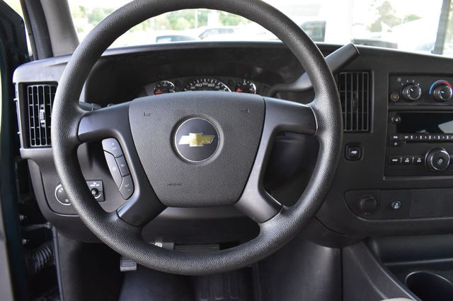2013 Chevrolet Express Passenger RWD 3500 155" LS w/1LS - 23024996 - 24