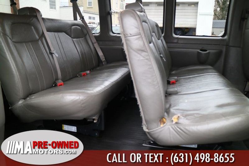 2013 Chevrolet Express Passenger RWD 3500 155" LS w/1LS - 22217793 - 17