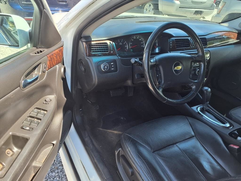 2013 Chevrolet Impala 4dr Sedan LTZ - 22915398 - 5