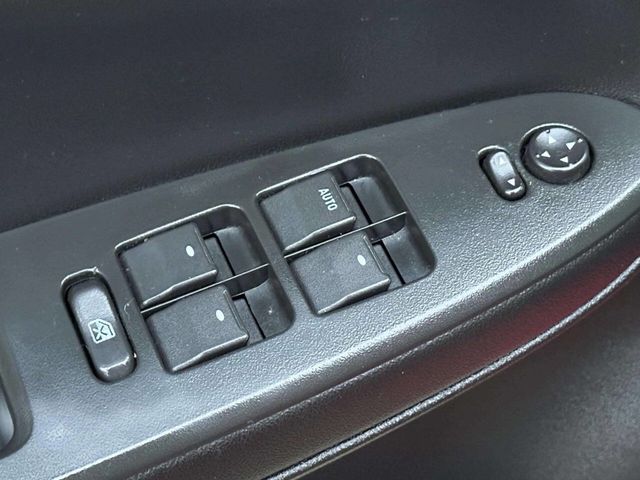 2013 Chevrolet Impala 4dr Sedan LTZ - 22943158 - 13