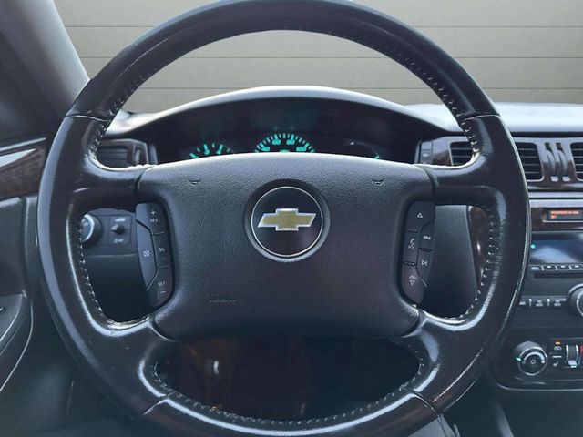 2013 Chevrolet Impala 4dr Sedan LTZ - 22943158 - 28