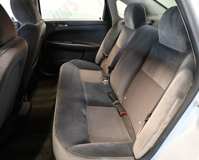 2013 Chevrolet Impala LS - 23101110 - 11