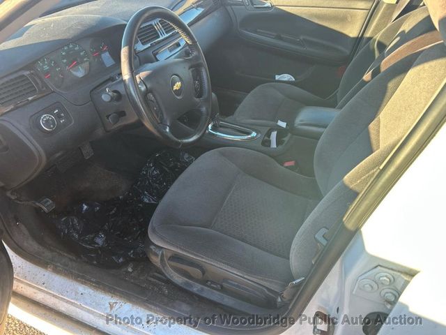 2013 Chevrolet Impala LS - 22975959 - 5