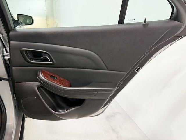 2013 Chevrolet Malibu 1LT Eco photo 34