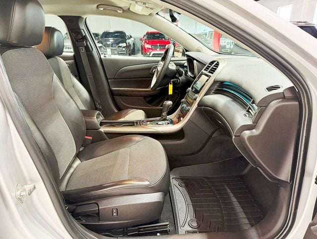 2013 Chevrolet Malibu 1LT Eco photo 35