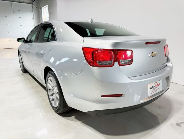 2013 Chevrolet Malibu 1LT Eco photo 4