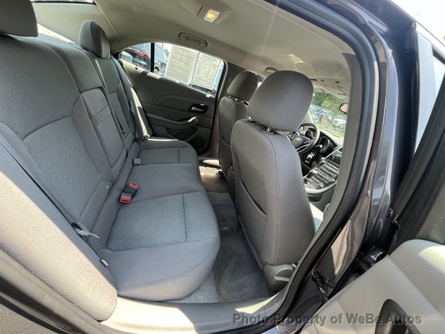 2013 Chevrolet Malibu LS - 23050863 - 25