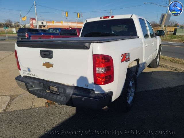 2013 Chevrolet Silverado 1500 4WD Crew Cab 143.5" LT - 23021246 - 3