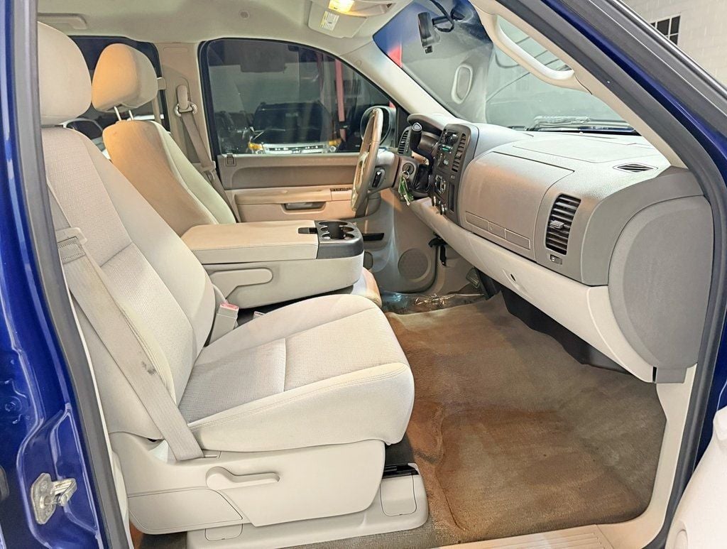 2013 Chevrolet Silverado 1500 4WD Crew Cab 143.5" LT - 22947712 - 32