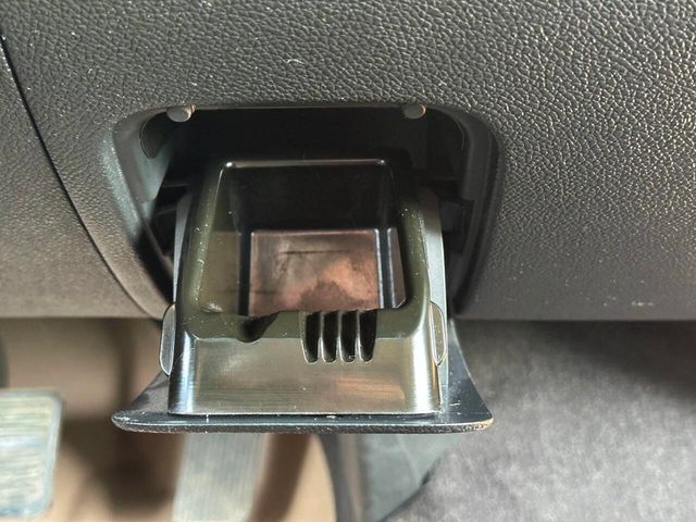 2013 Chevrolet Silverado 1500 4WD Crew Cab 143.5" LT - 22924334 - 37