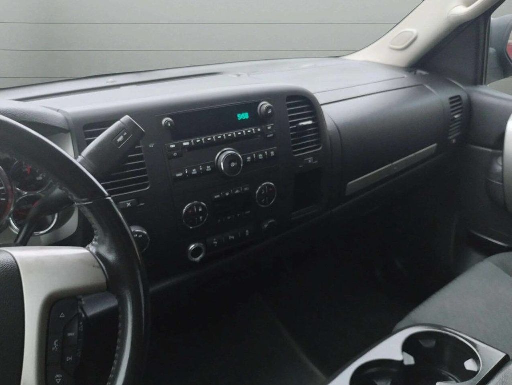 2013 Chevrolet Silverado 1500 4WD Crew Cab 143.5" LT - 22932546 - 30