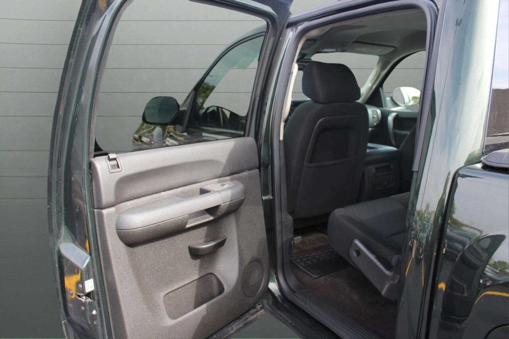 2013 Chevrolet Silverado 1500 4WD Crew Cab 143.5" LT - 22933745 - 11